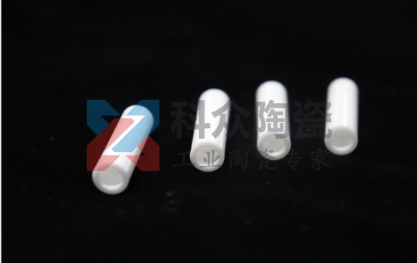 很多人關心白色氧化鋯有什么用？可靠嗎？價值